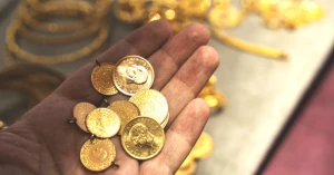 Altın Fiyatlarında Sürpriz Düşüş! Bugün Cumhuriyet, Çeyrek ve Gram Altın Ne Kadar?